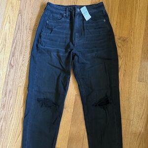 American Eagle Black Mom Jeans